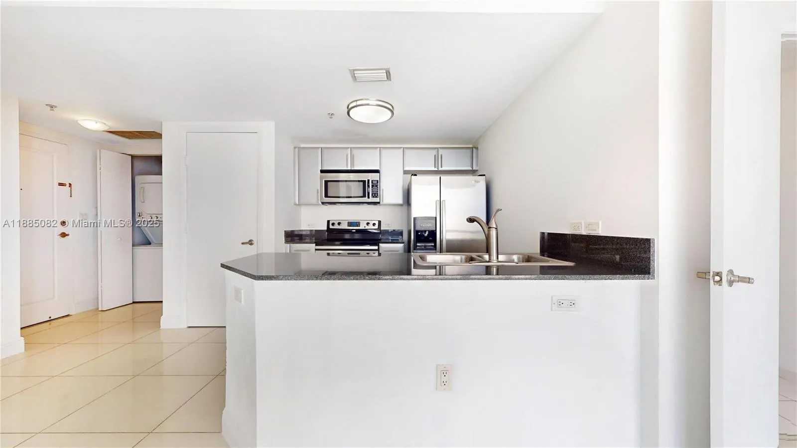 1871 NW S River Dr, #1205
