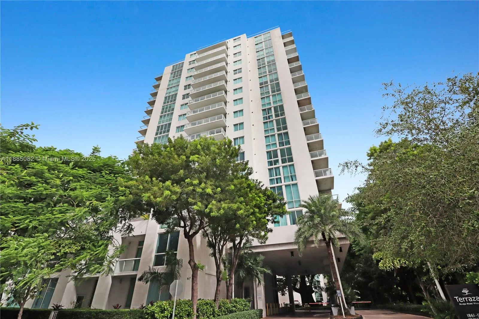 1871 NW S River Dr, #1205