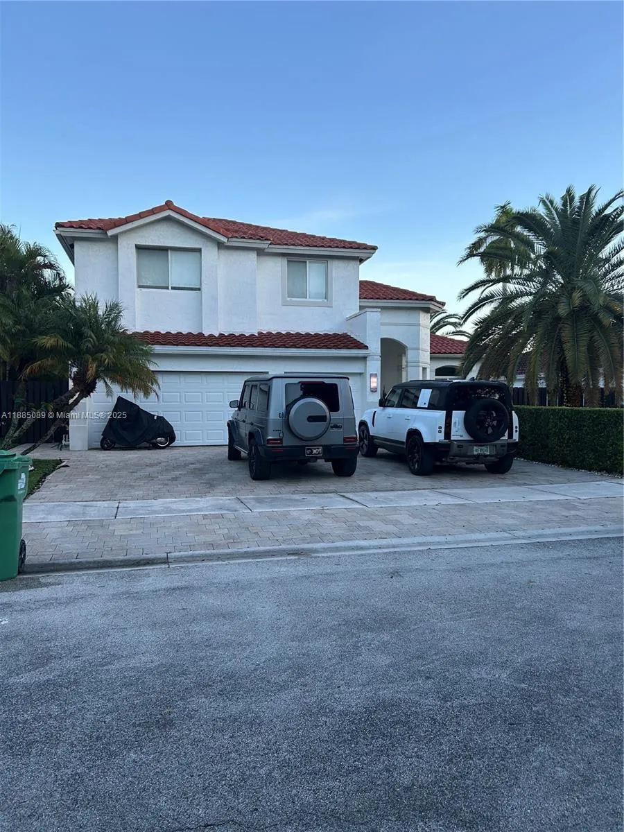 11361 NW 64th Ter