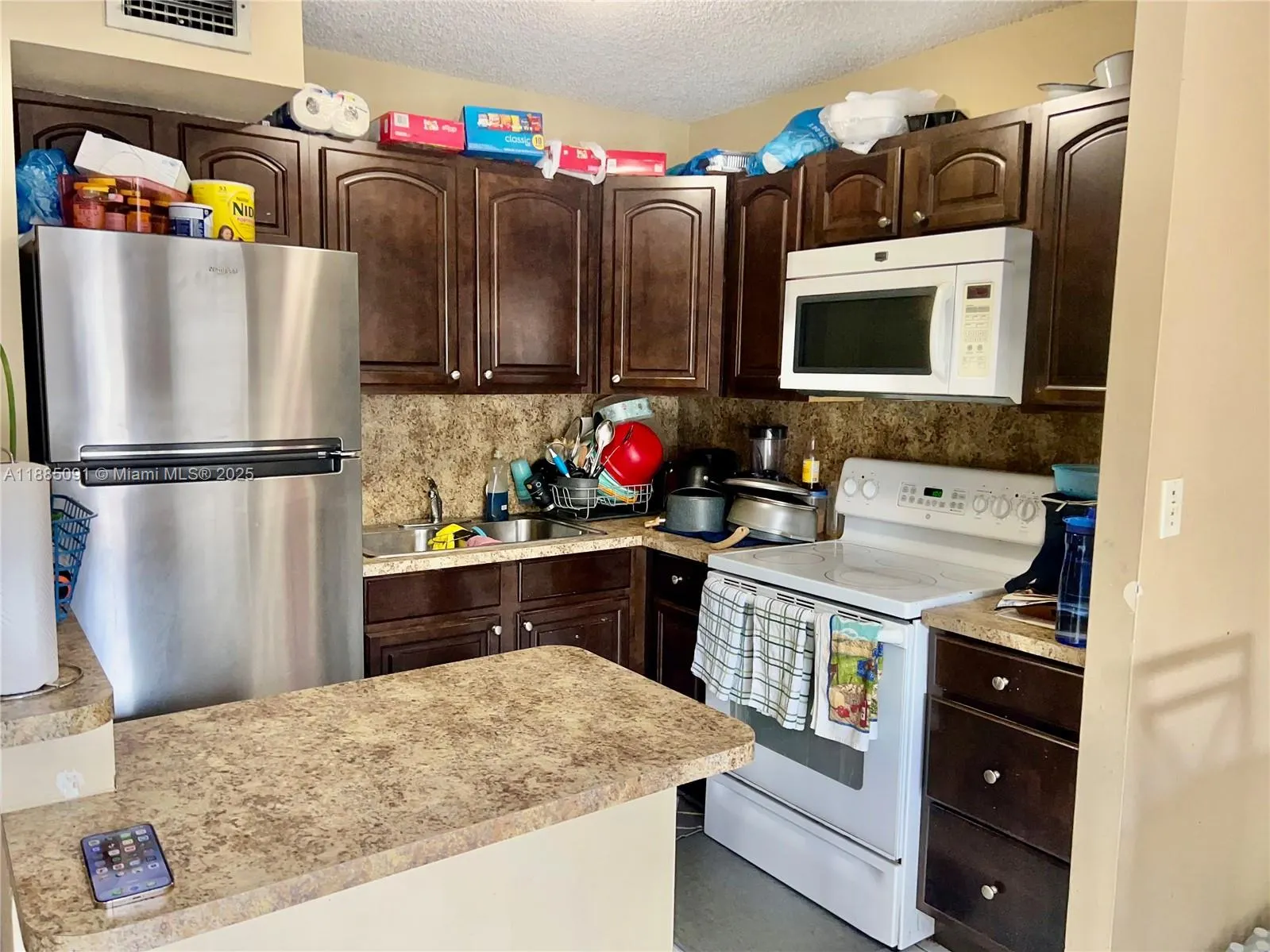 415 NW 210th St, #206