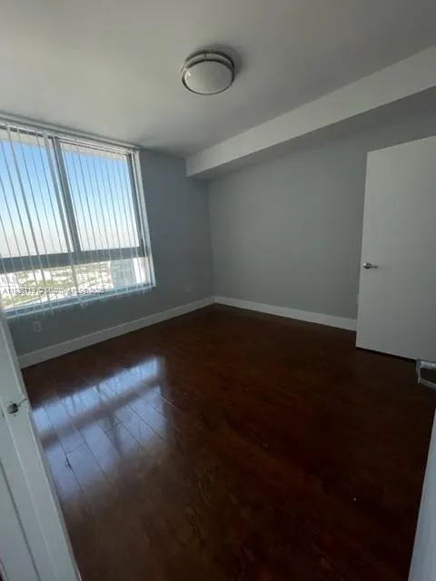 90 SW 3rd St, #4208