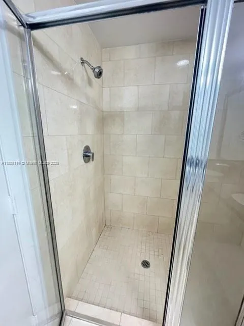 90 SW 3rd St, #4208