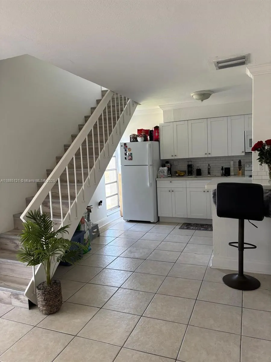 3901 SW 109th Ave, #8