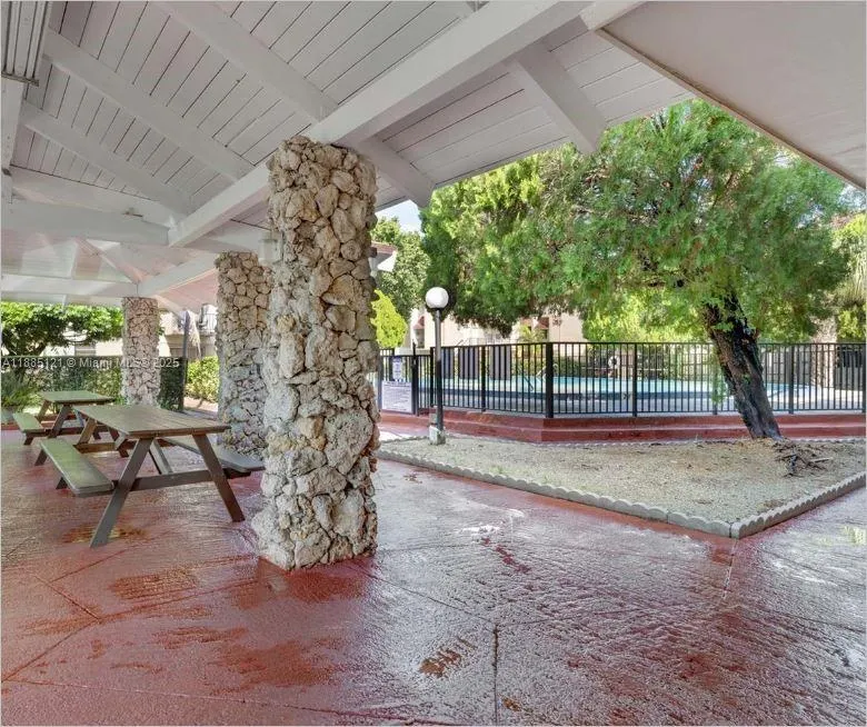 3901 SW 109th Ave, #8