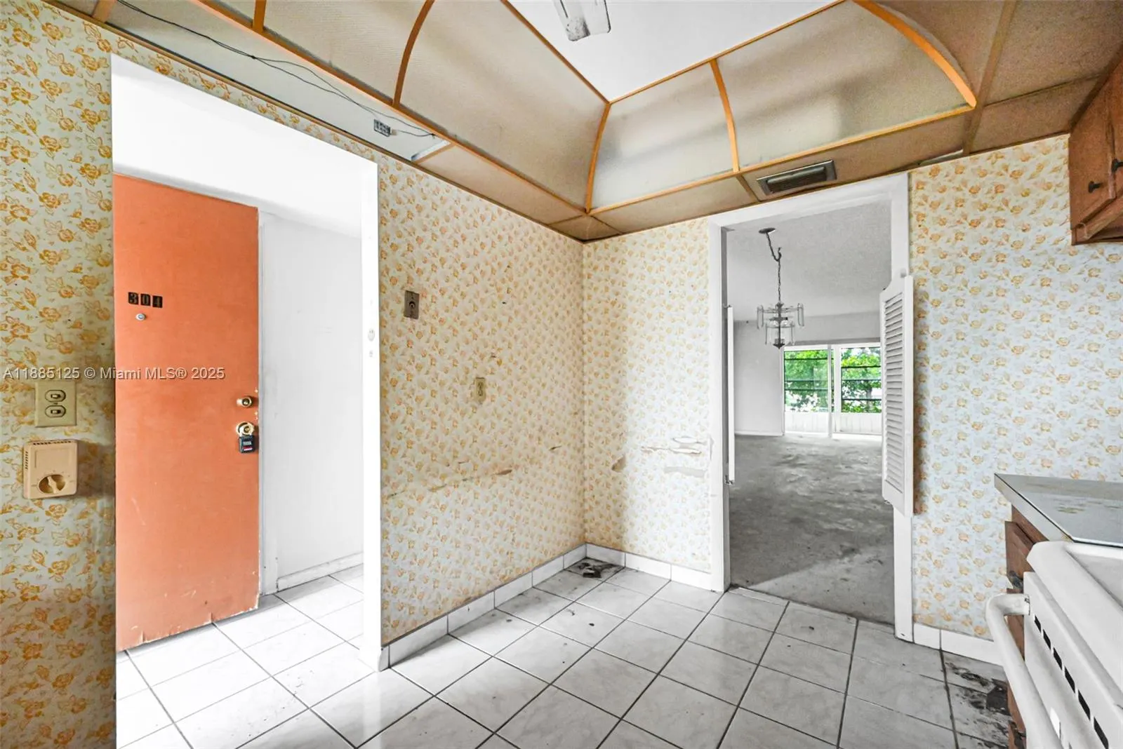 700 SE 6th Ave, #304