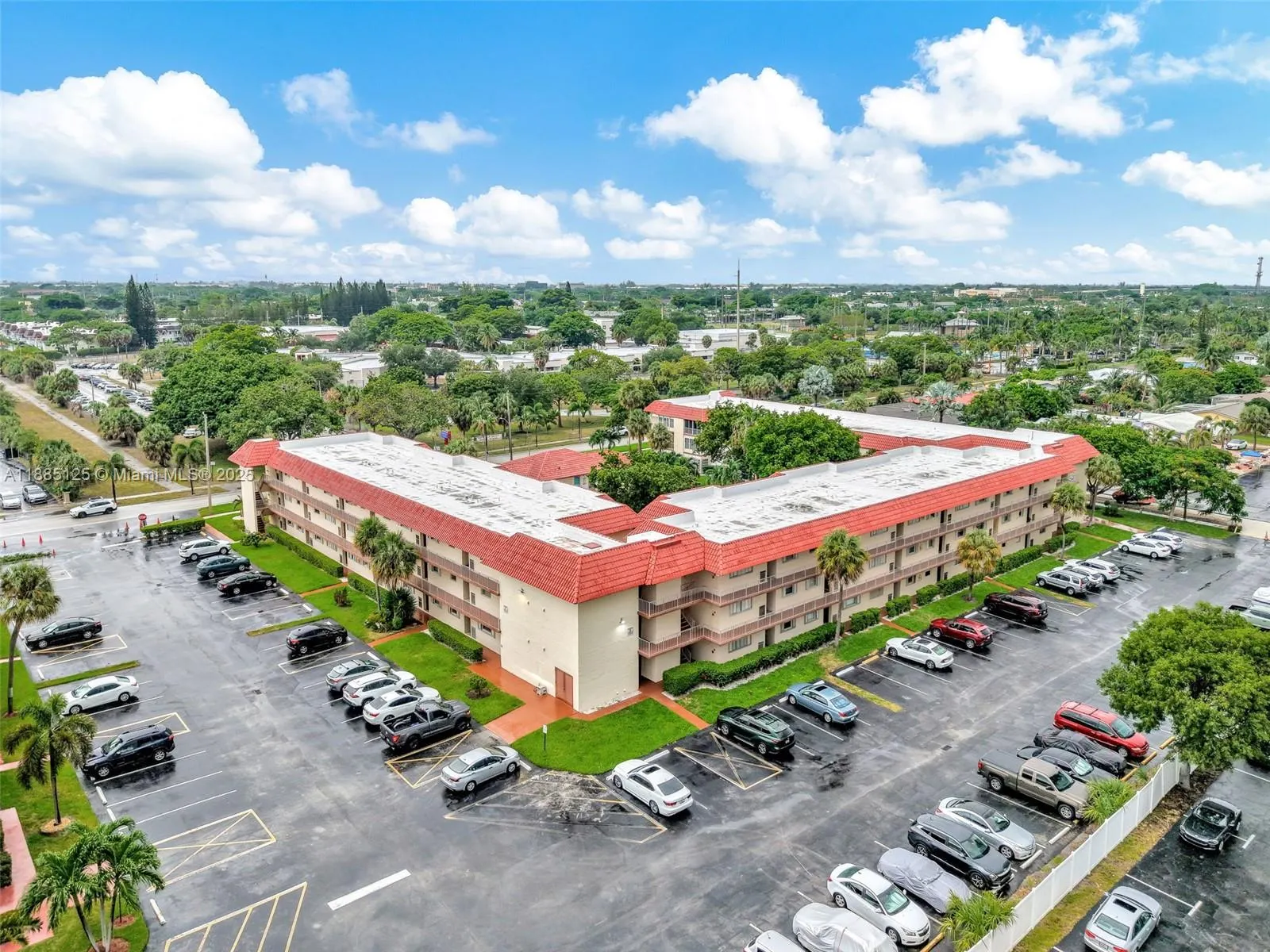 700 SE 6th Ave, #304