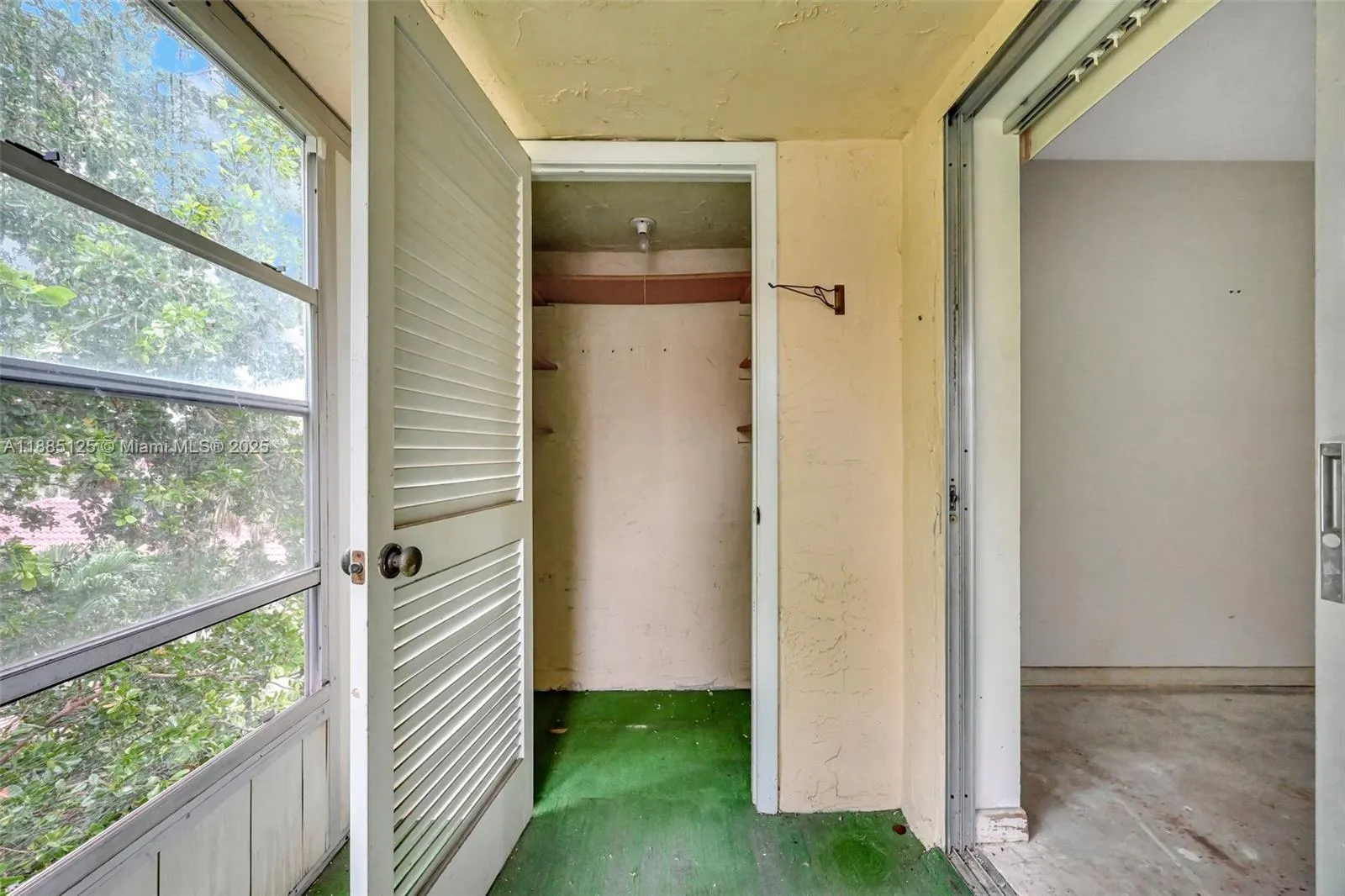 700 SE 6th Ave, #304