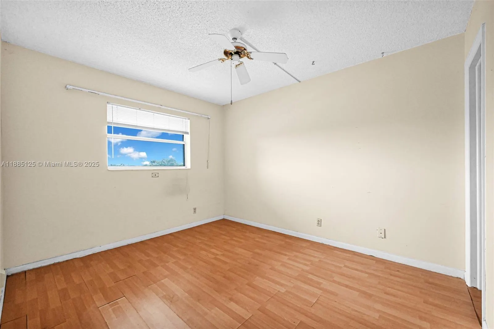 700 SE 6th Ave, #304