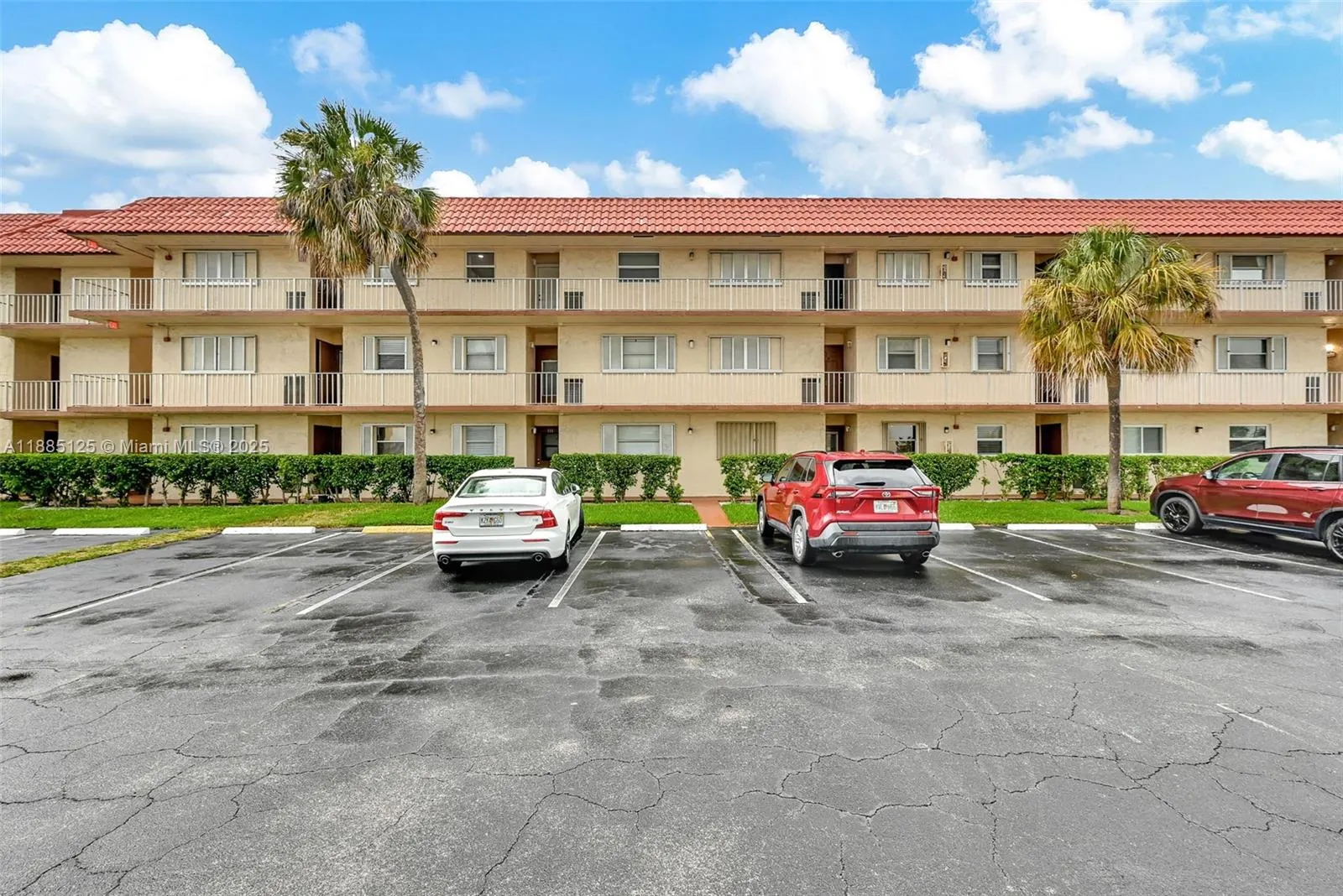 700 SE 6th Ave, #304