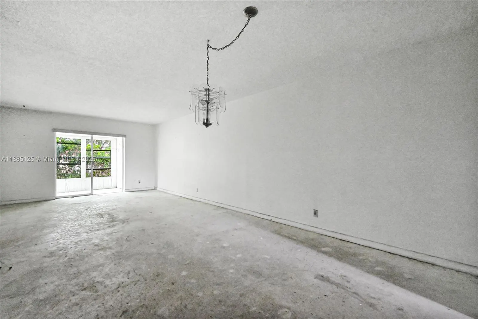 700 SE 6th Ave, #304