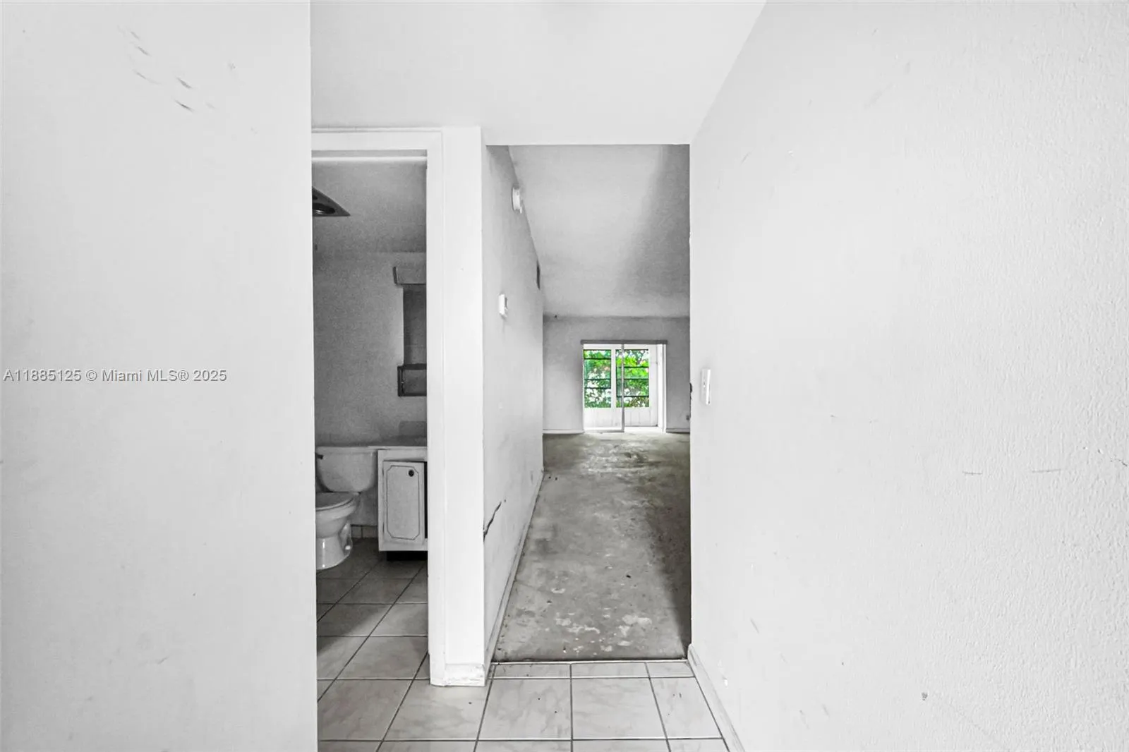 700 SE 6th Ave, #304