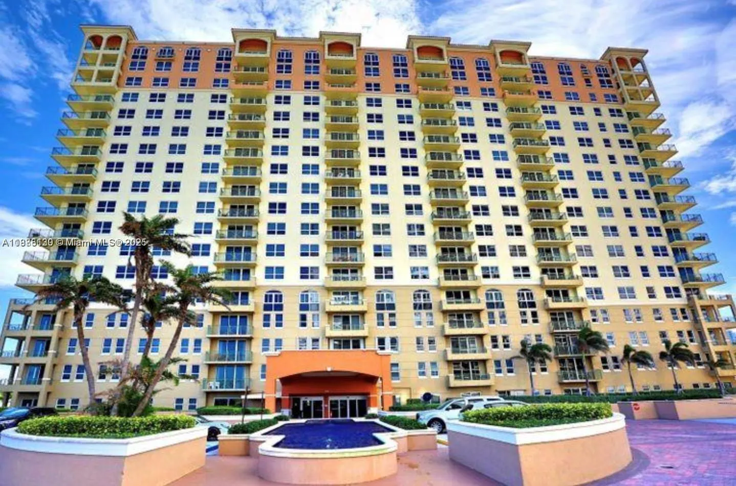 2080 S Ocean Dr, #1111