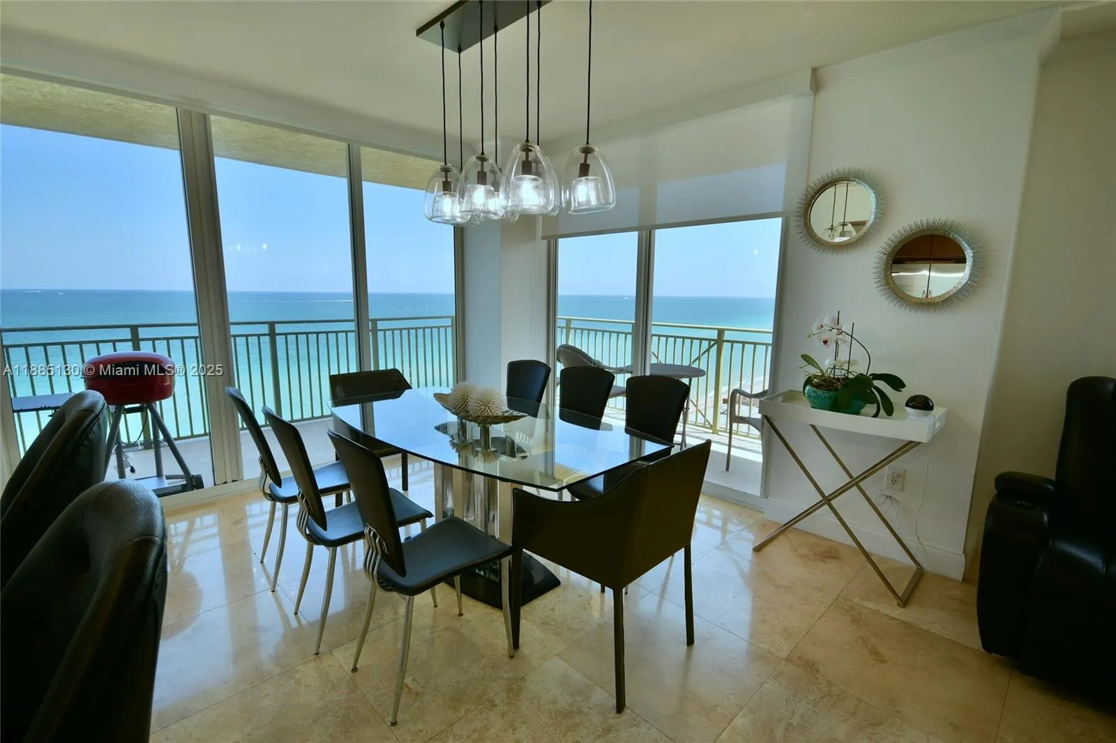 2080 S Ocean Dr, #1111