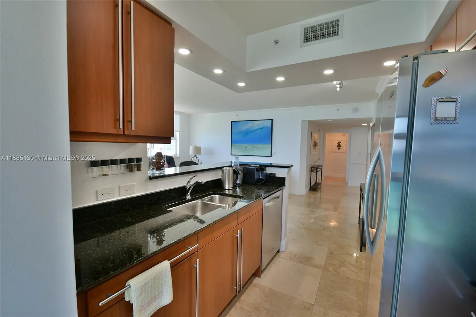 2080 S Ocean Dr, #1111