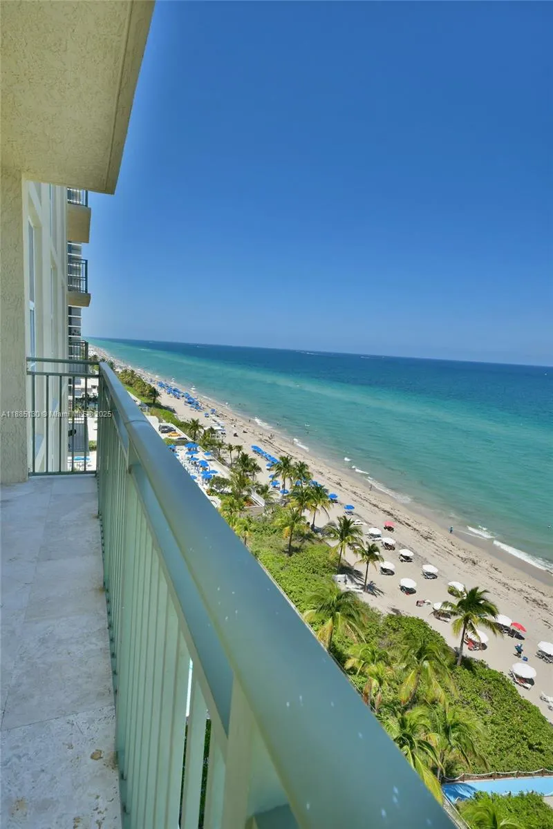 2080 S Ocean Dr, #1111