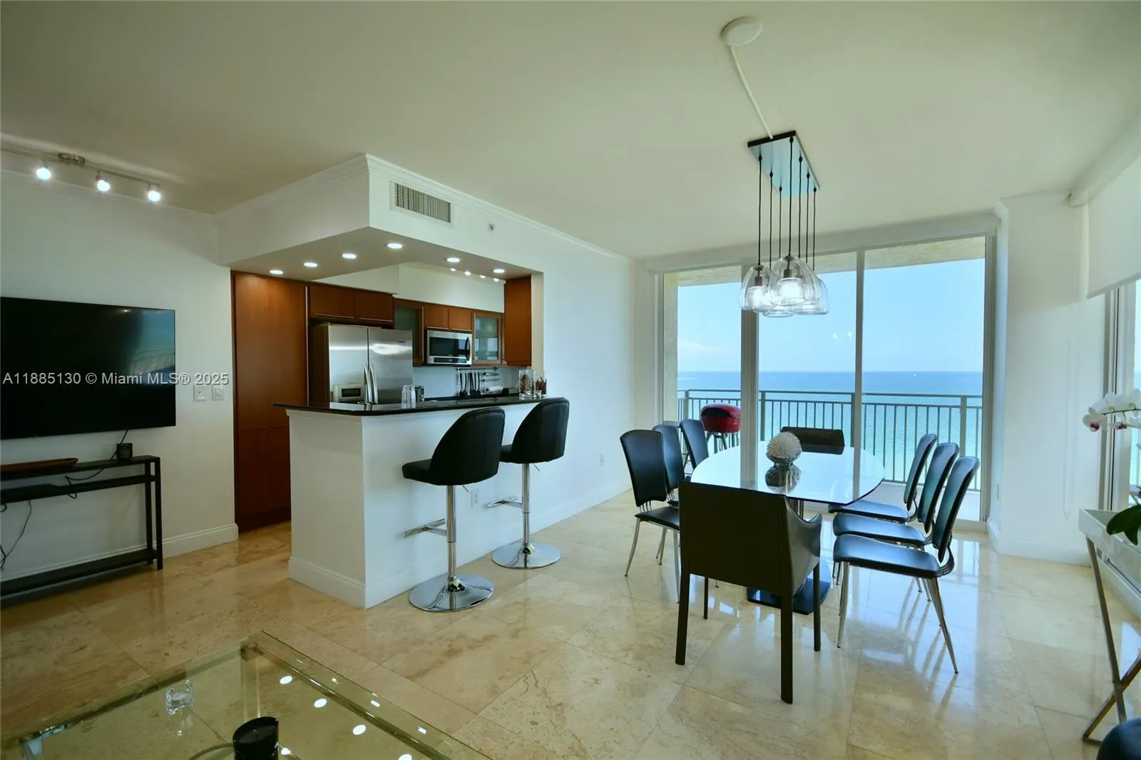 2080 S Ocean Dr, #1111