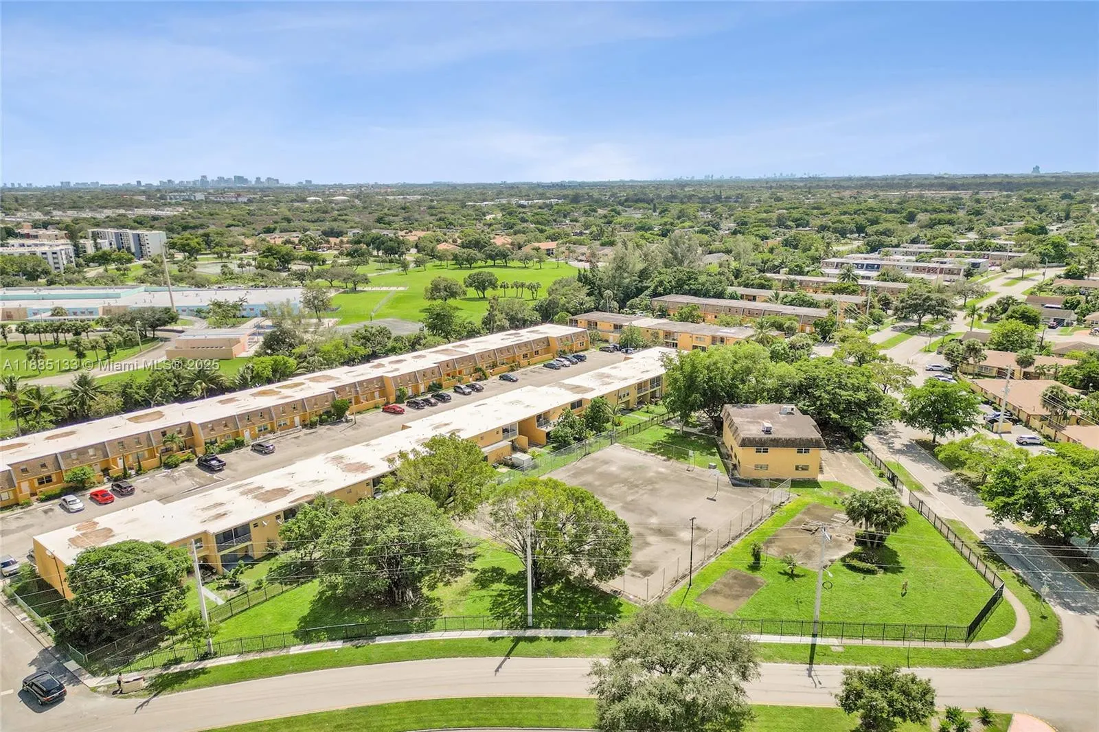 2600 NW 60th Ter