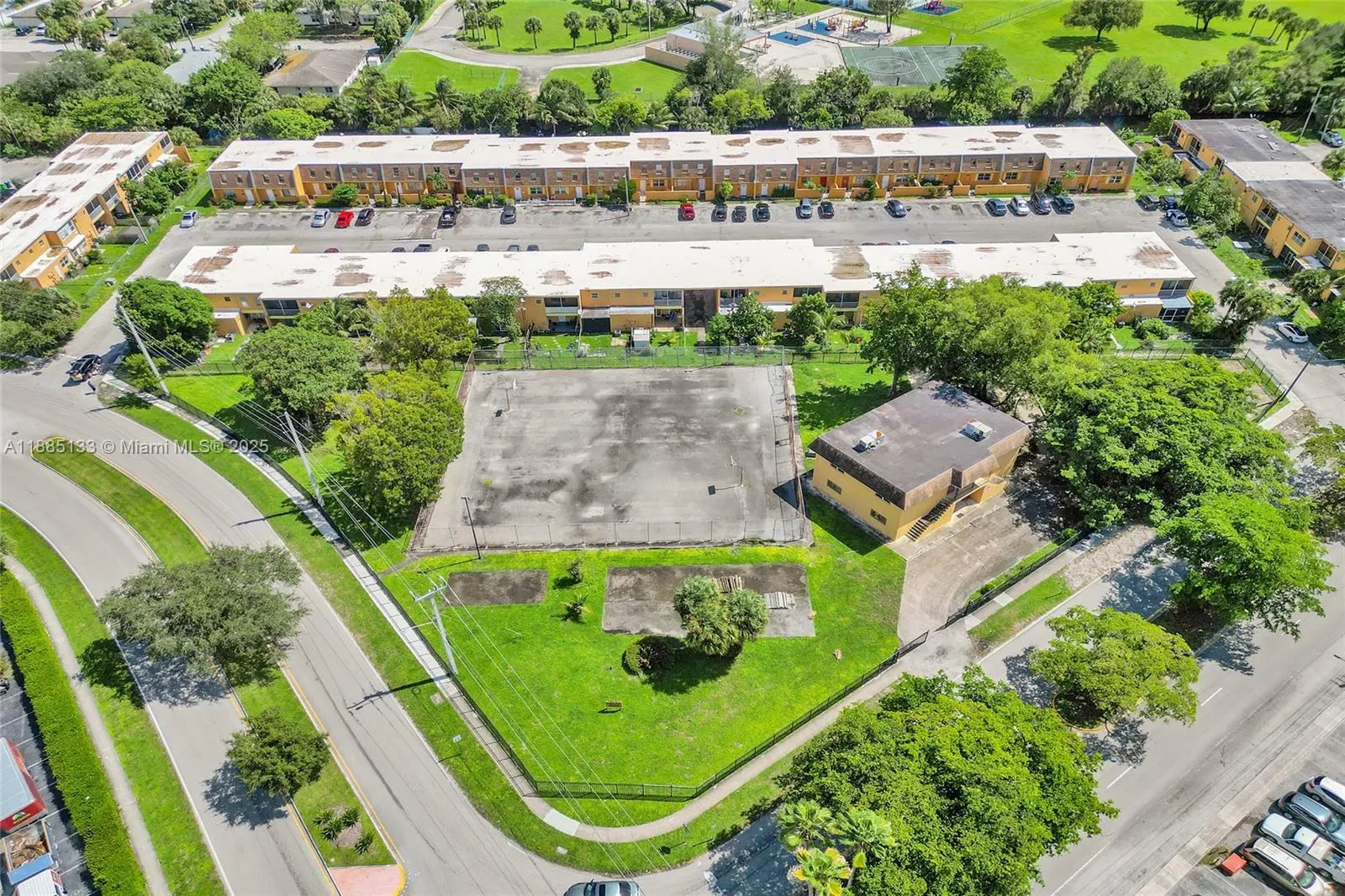 2600 NW 60th Ter