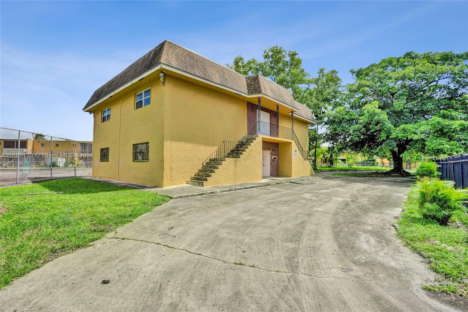 2600 NW 60th Ter