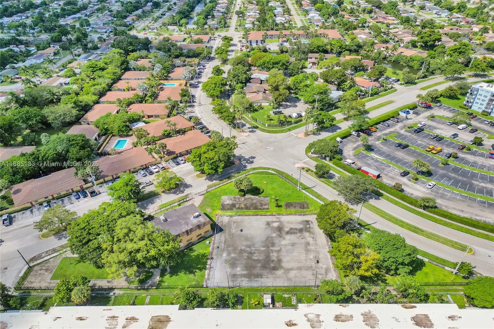 2600 NW 60th Ter