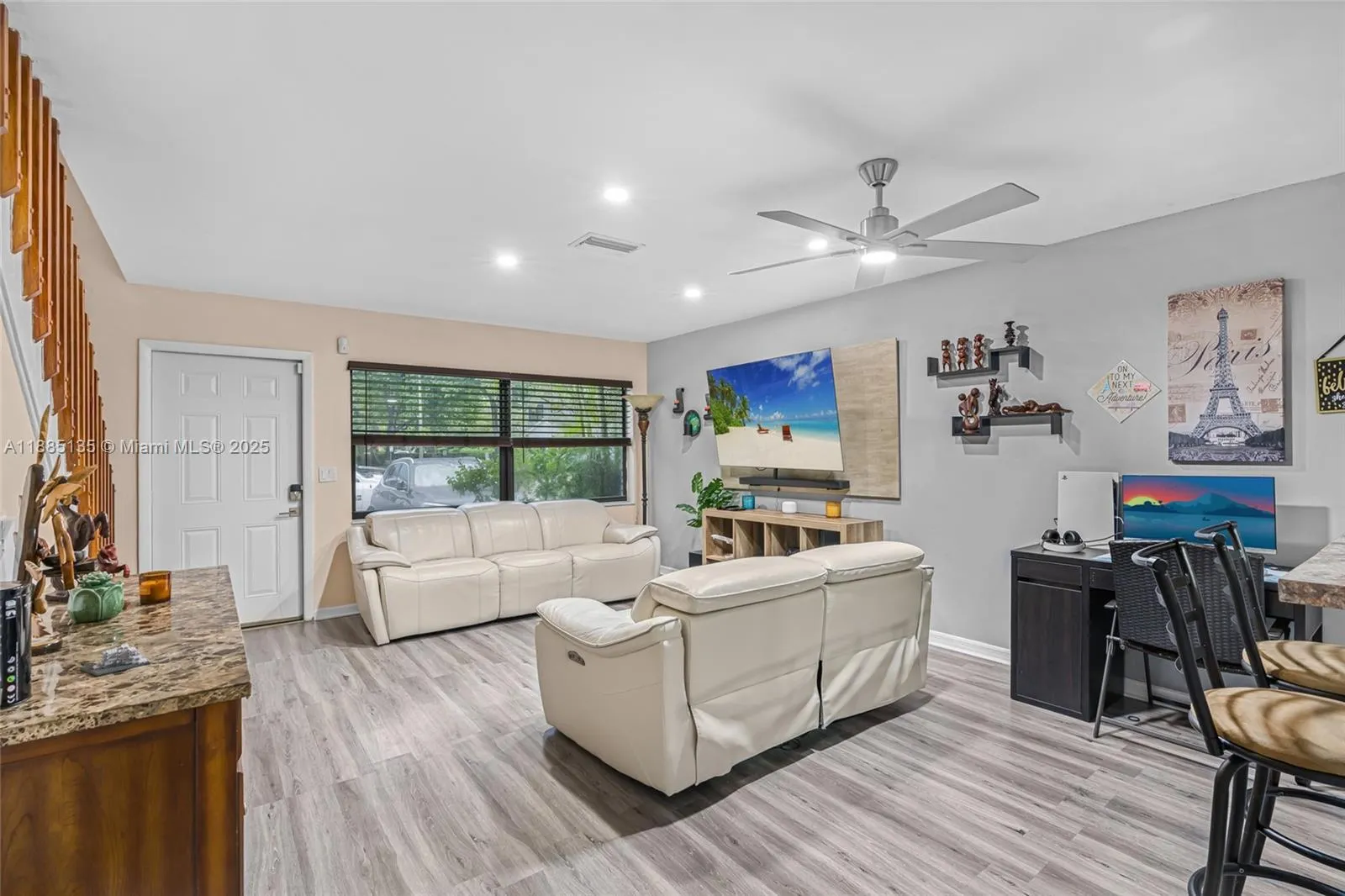 720 NW 105th Ter