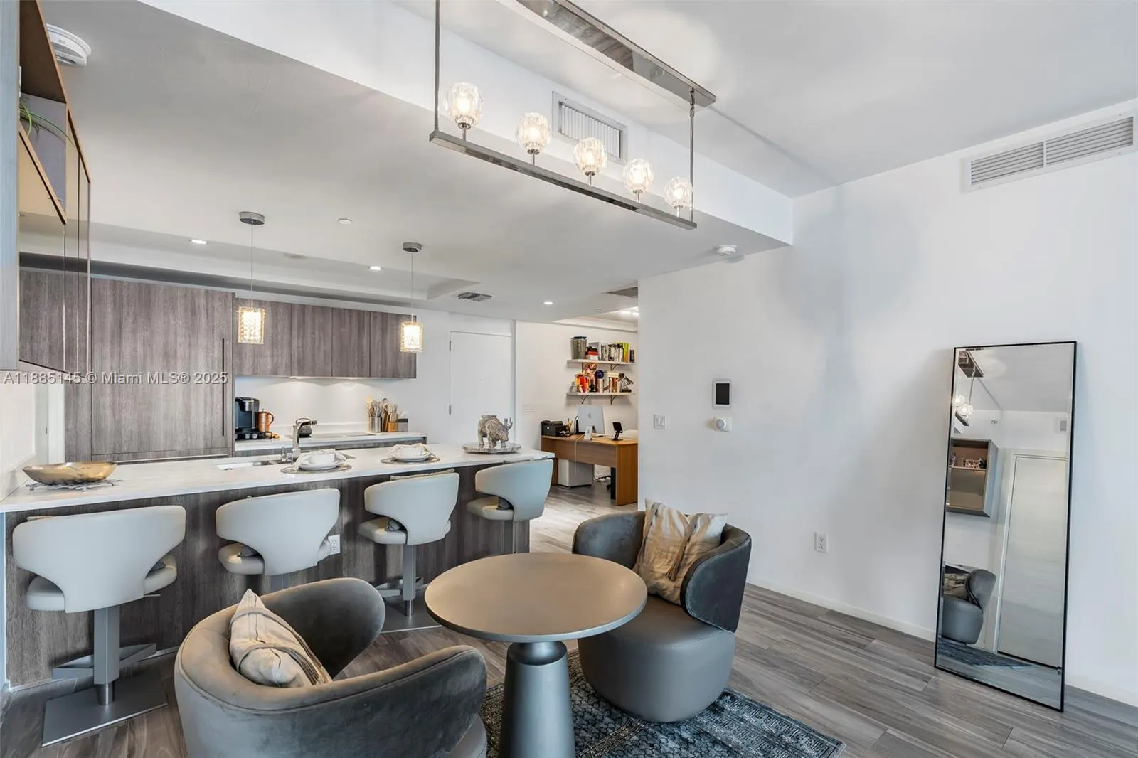 801 S Miami Ave, #2810