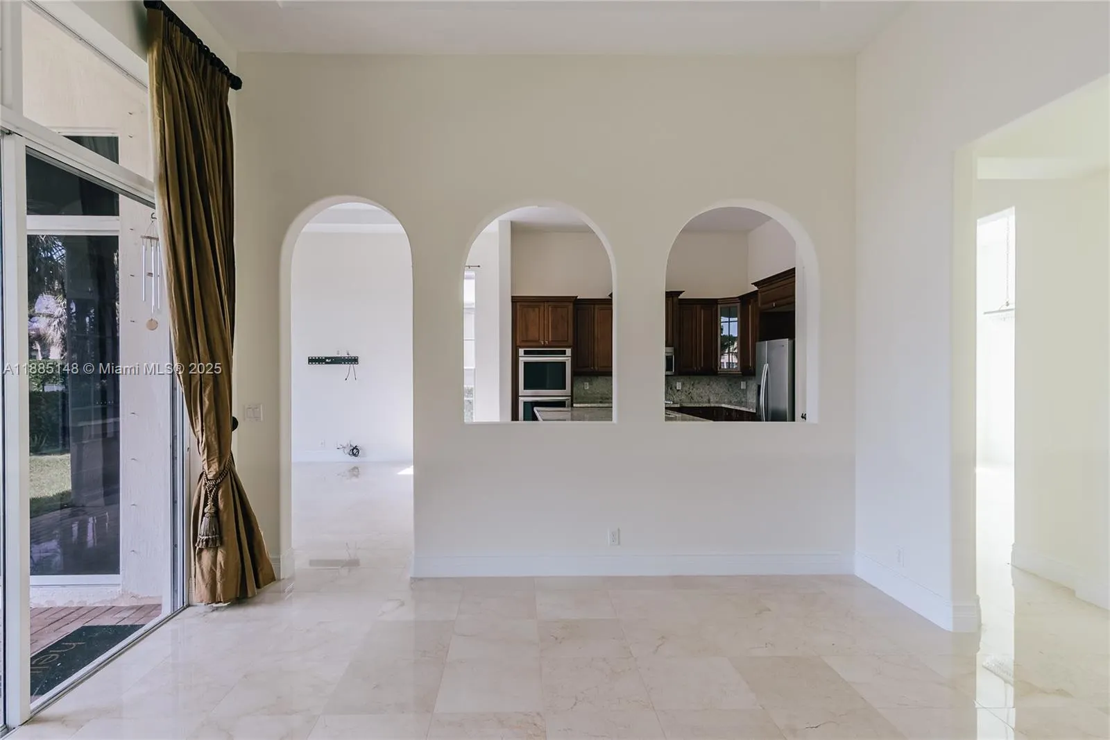 8239 NW 124th Ter