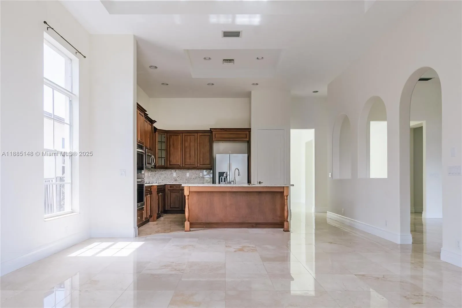 8239 NW 124th Ter