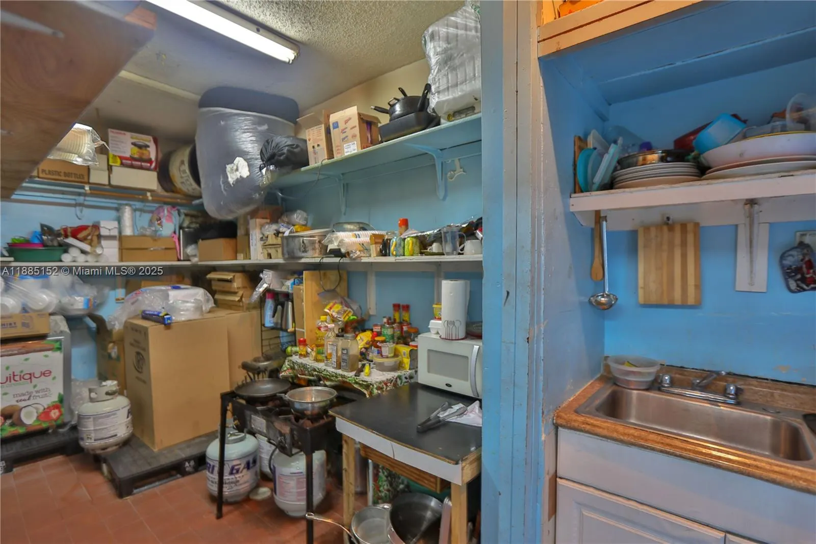 Convenience Store For Sale In Miami