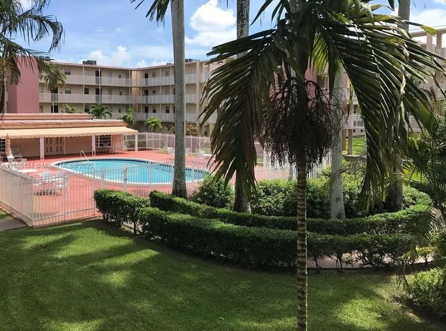 2800 NW 56th Ave, #E104