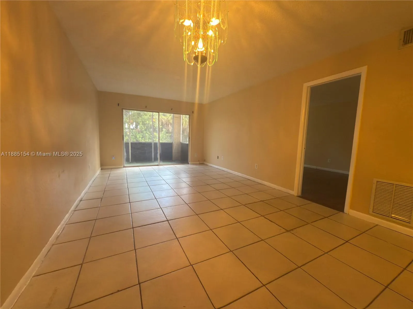 2800 NW 56th Ave, #E104