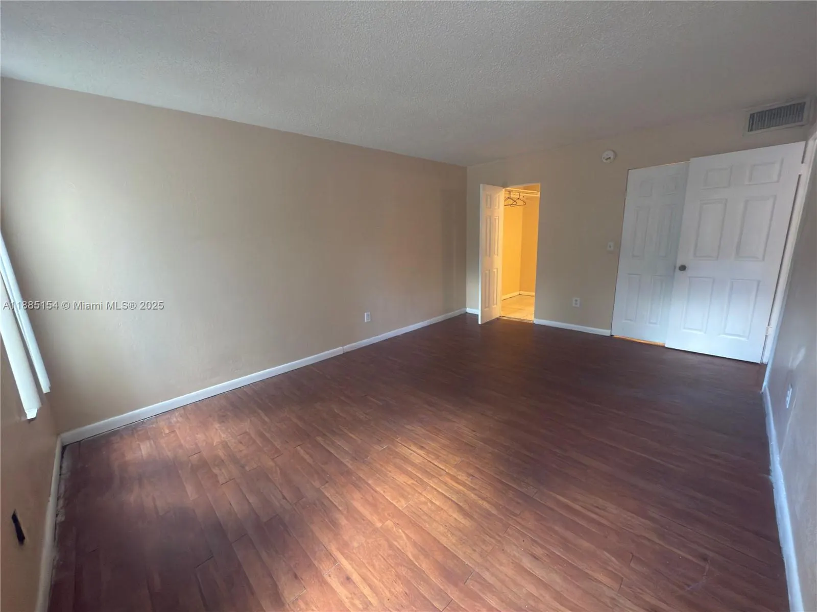 2800 NW 56th Ave, #E104