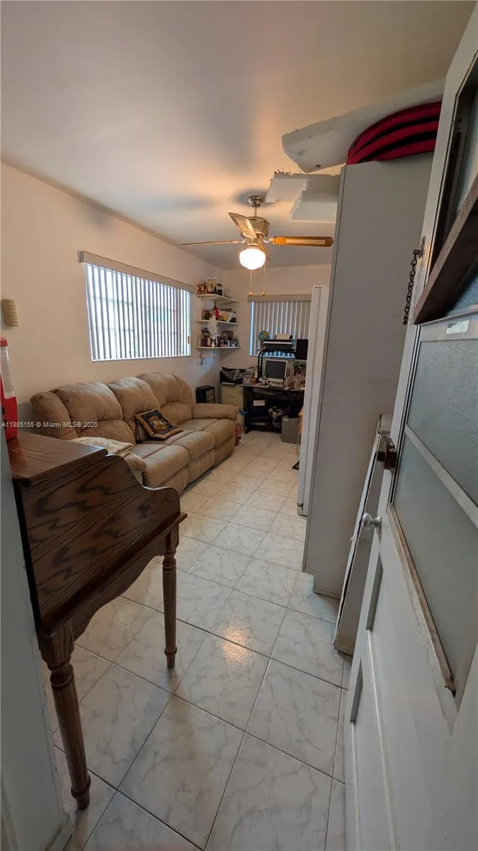 900 W 50th Pl