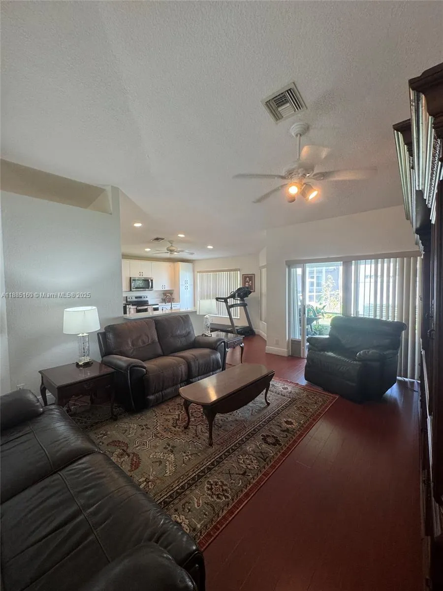 18350 Coral Sands Way