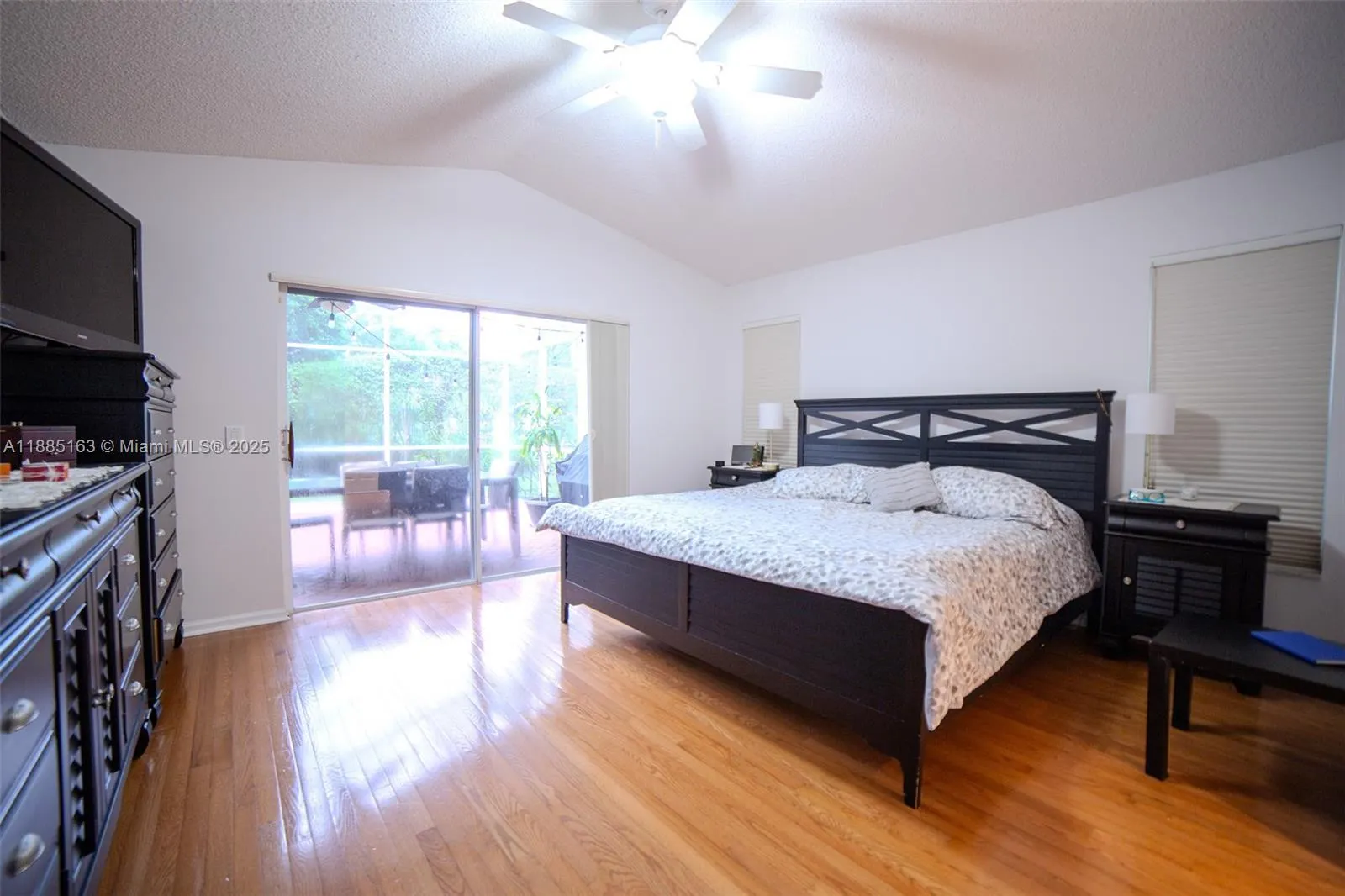 667 Carrington Ln