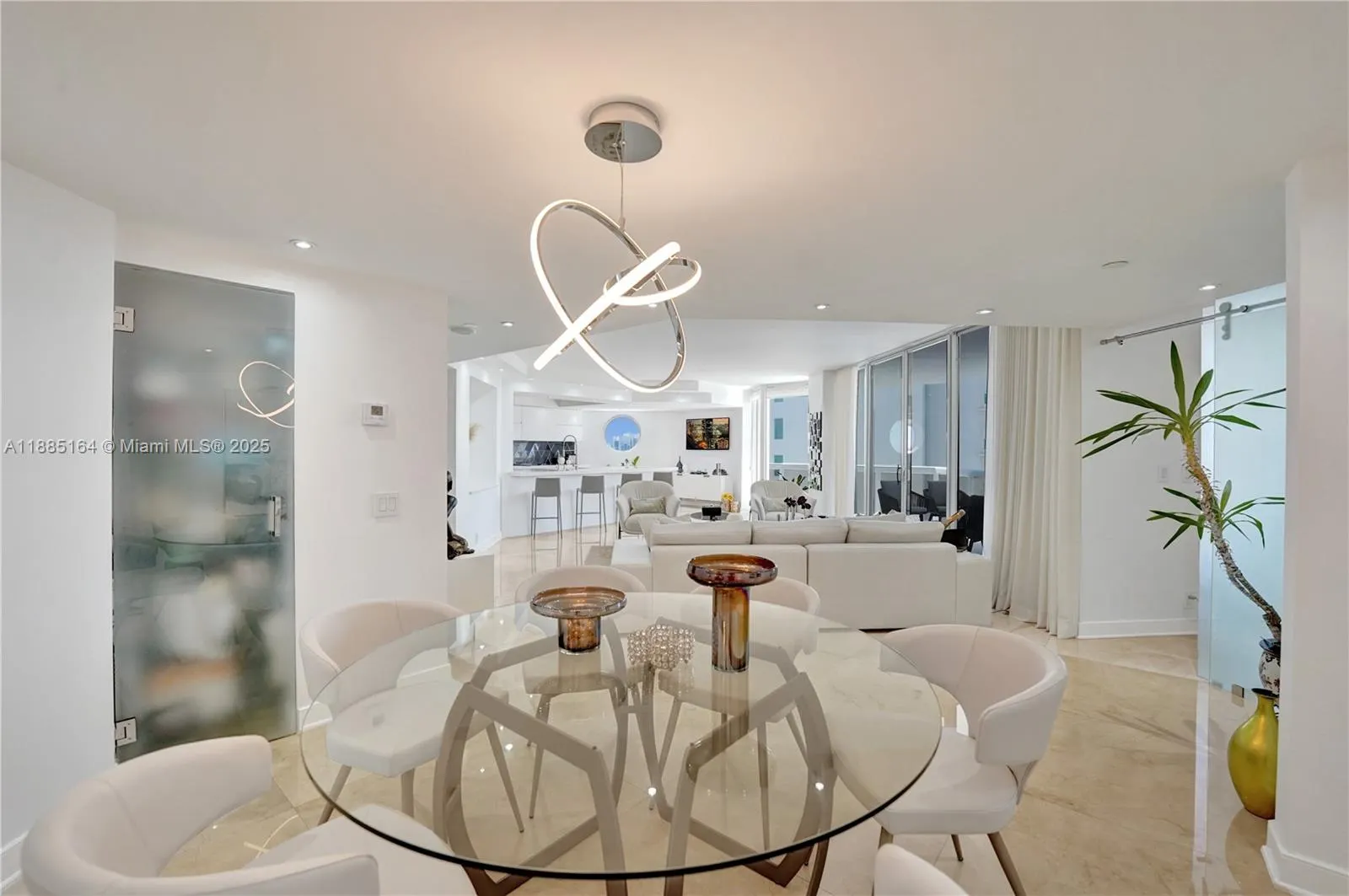 20185 E Country Club Dr, #2304
