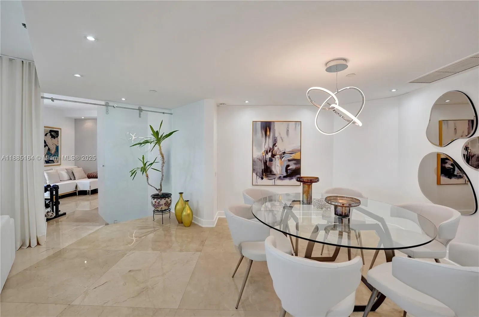 20185 E Country Club Dr, #2304