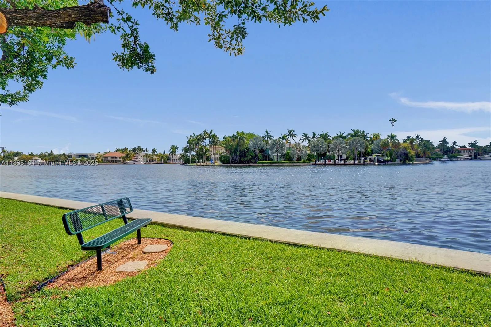 20185 E Country Club Dr, #2304