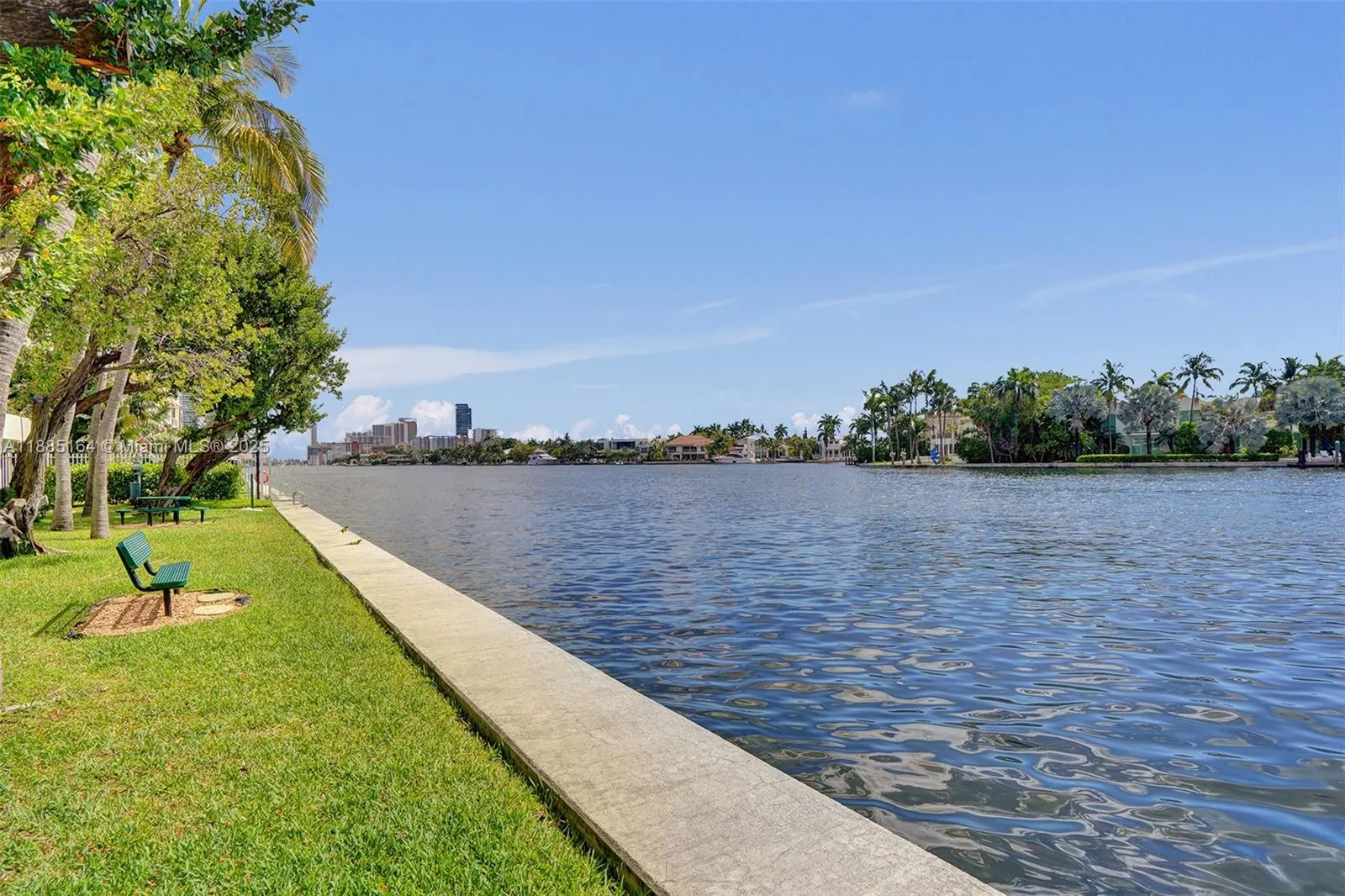20185 E Country Club Dr, #2304