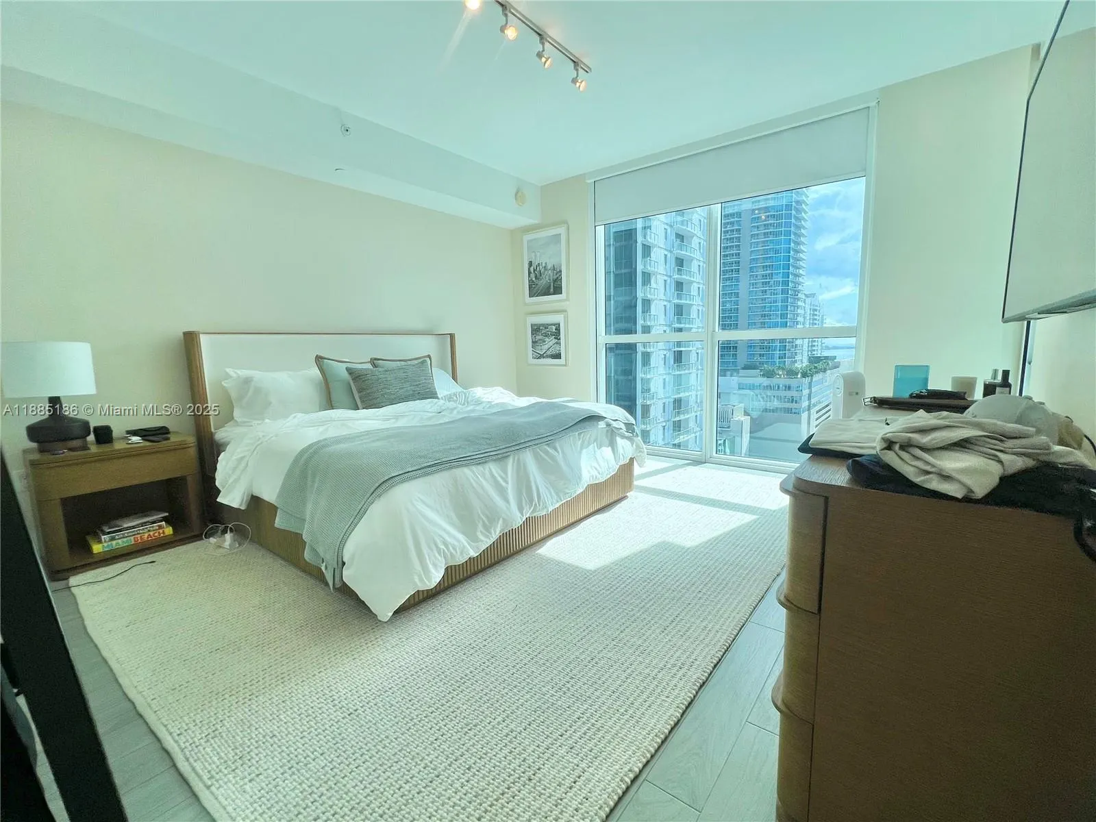 1080 Brickell Ave, #2206