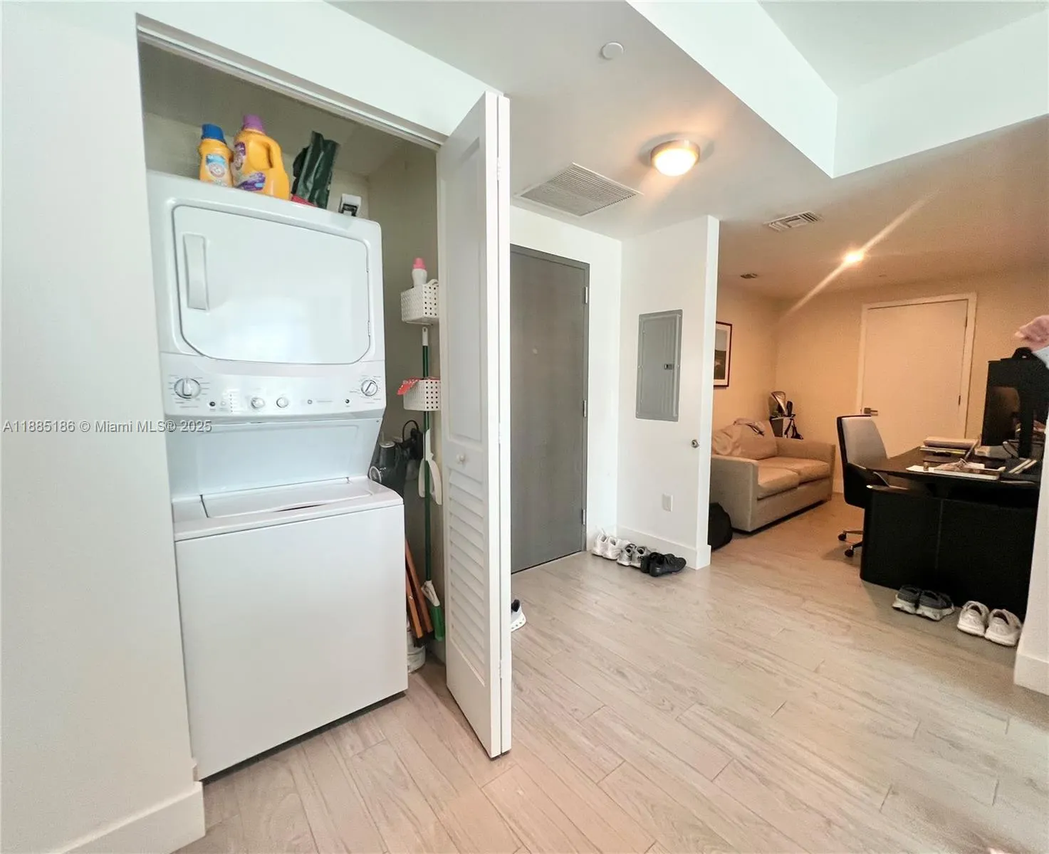 1080 Brickell Ave, #2206