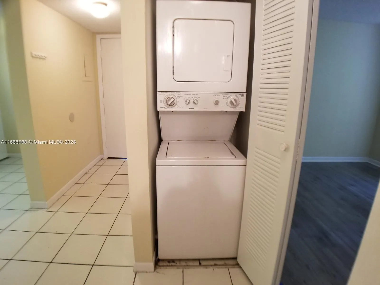 9000 NW 28th Dr, #1-109