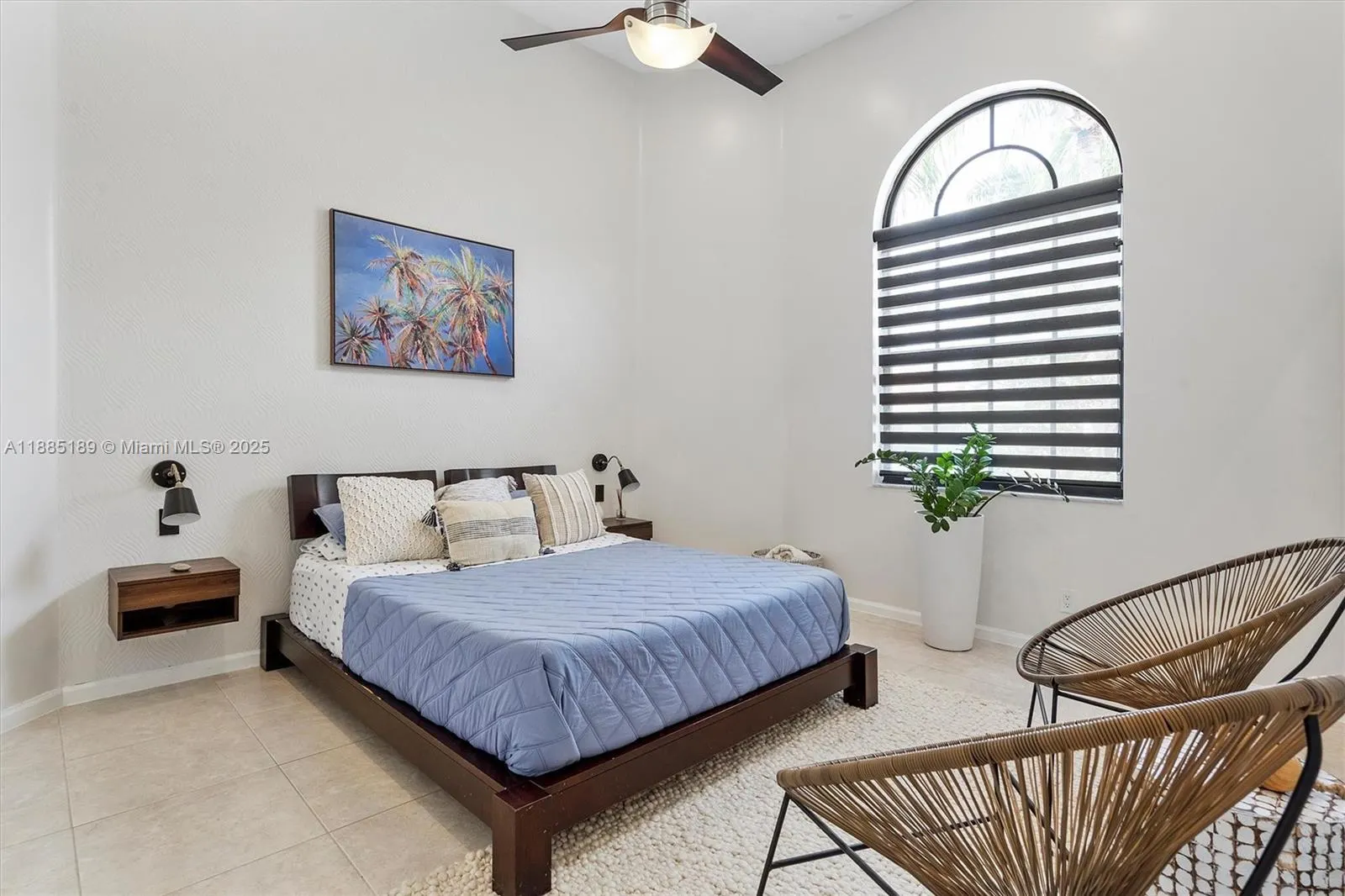 430 Alexandra Cir