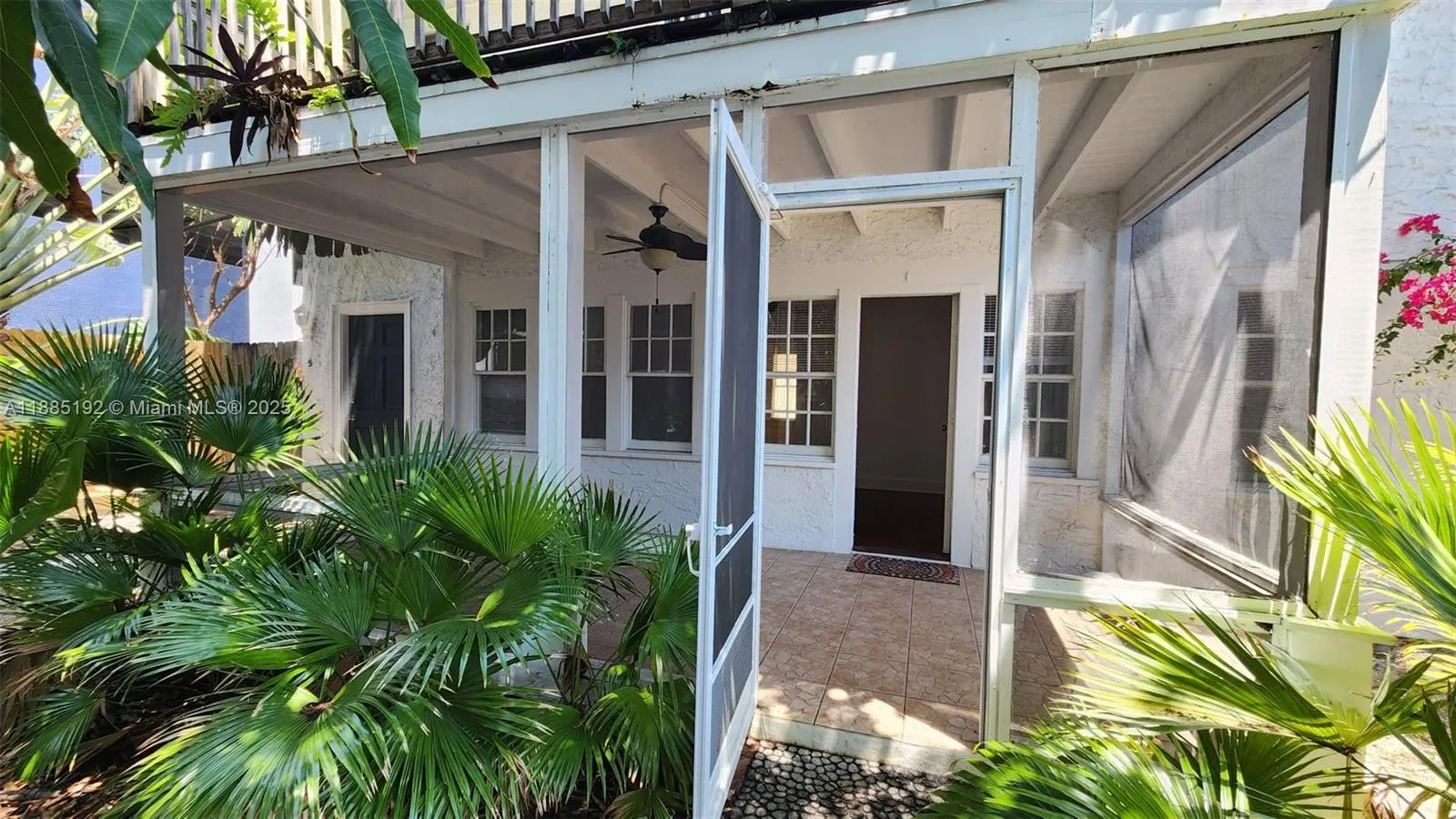 315 Eucalyptus St, #6
