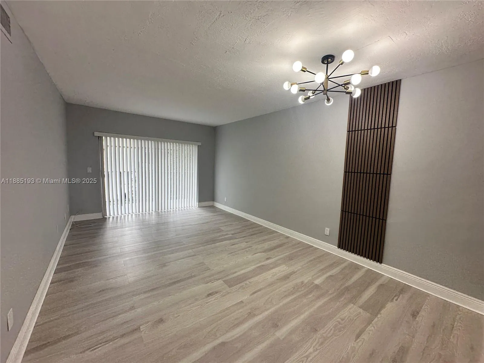 13984 NE 2nd Ct, #3-2-3