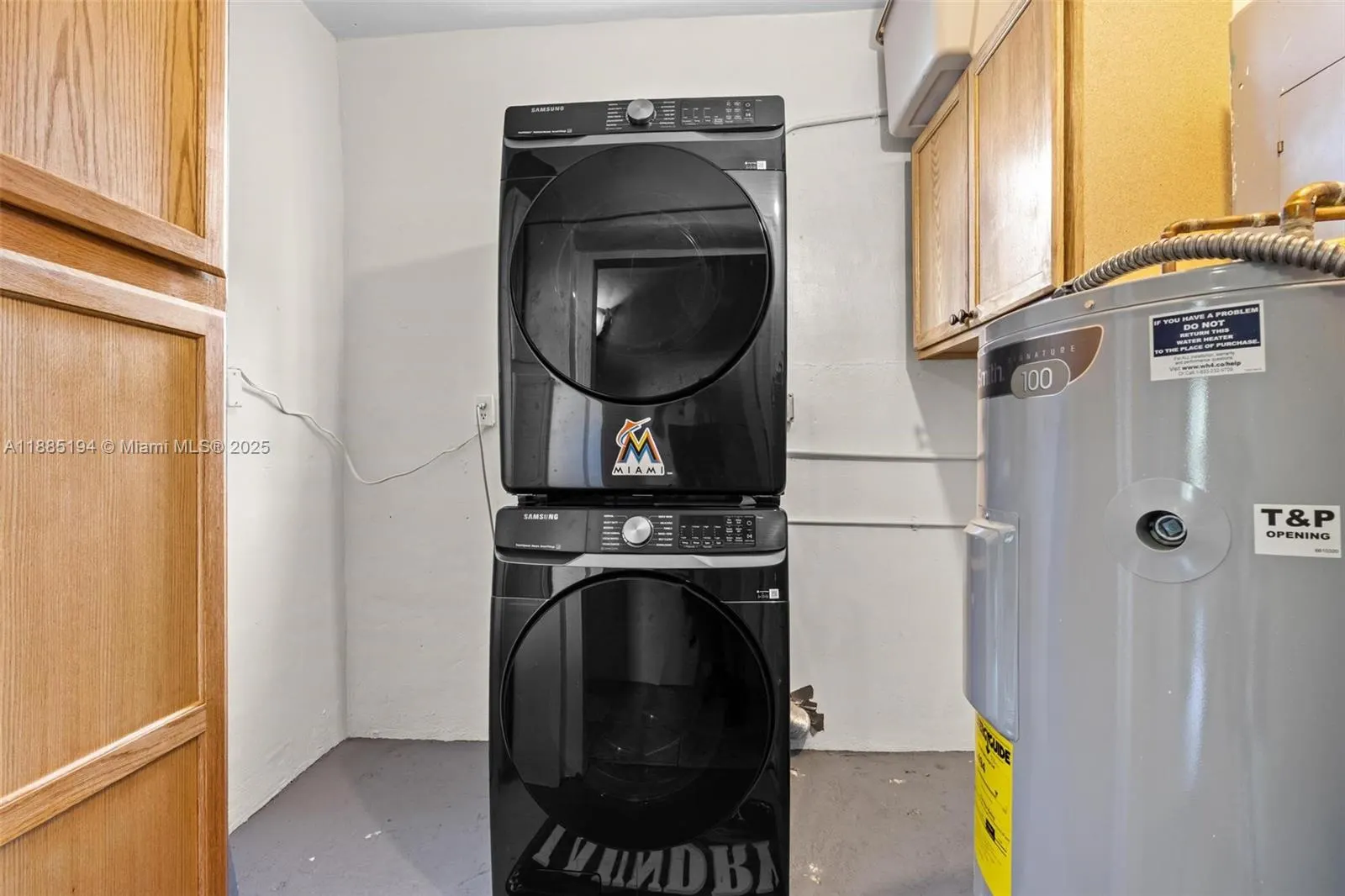 53 NW 19th St