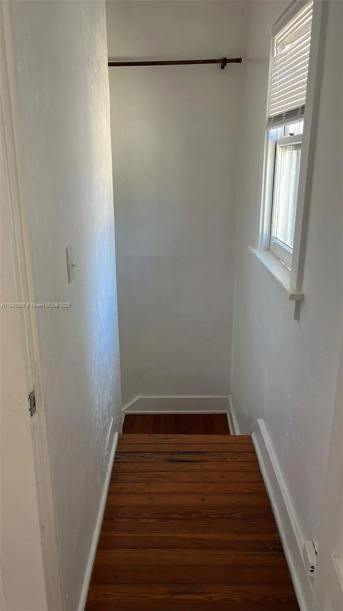 315 Eucalyptus St, #5