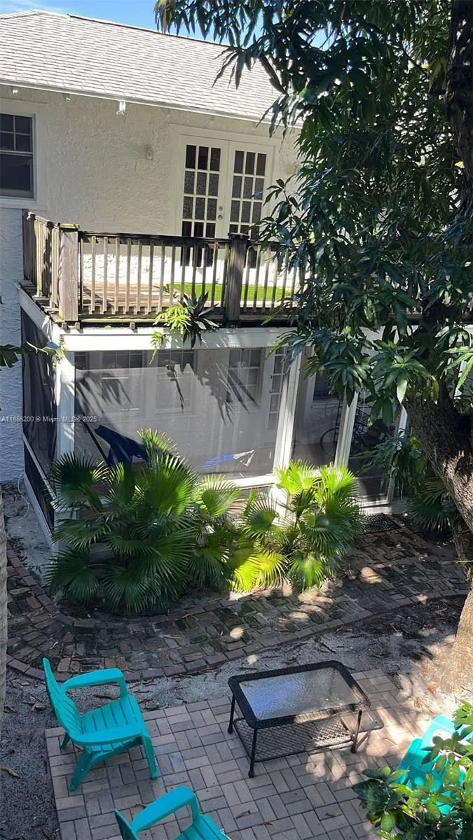 315 Eucalyptus St, #5