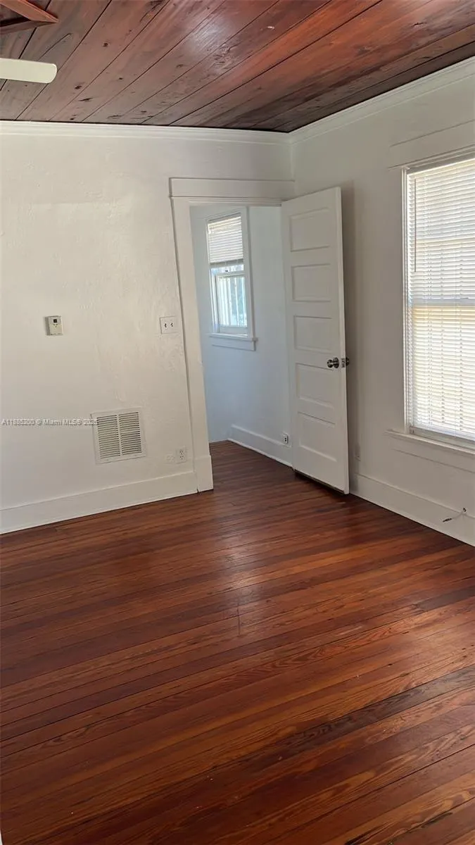 315 Eucalyptus St, #5