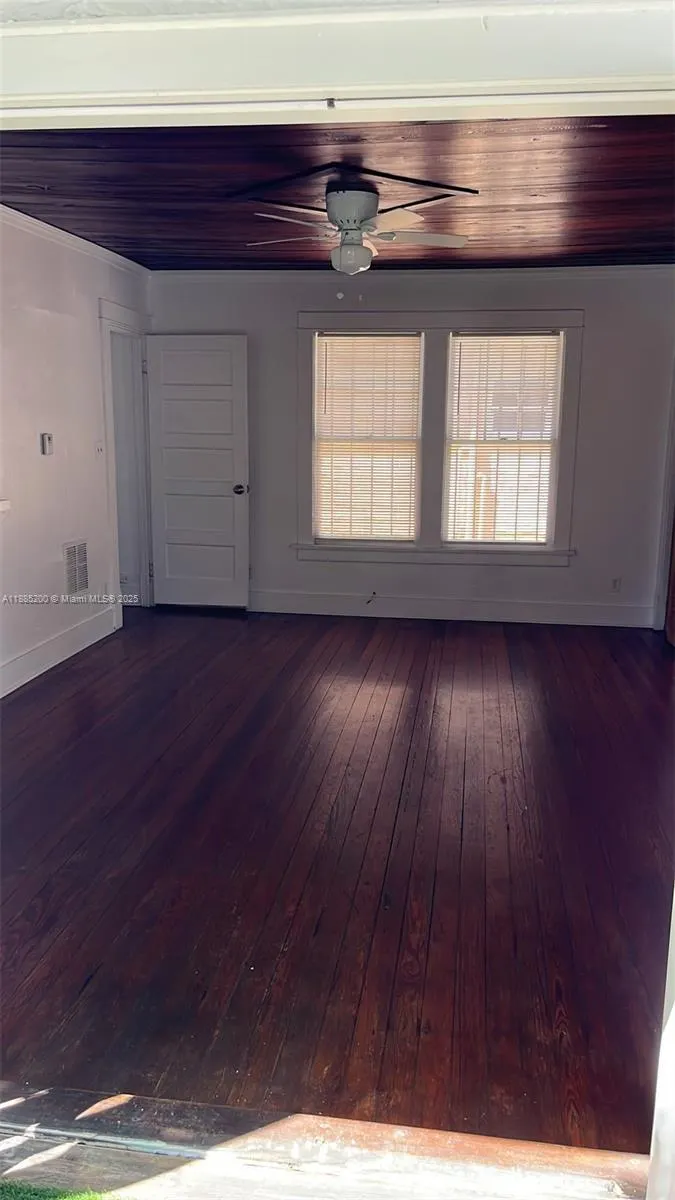 315 Eucalyptus St, #5